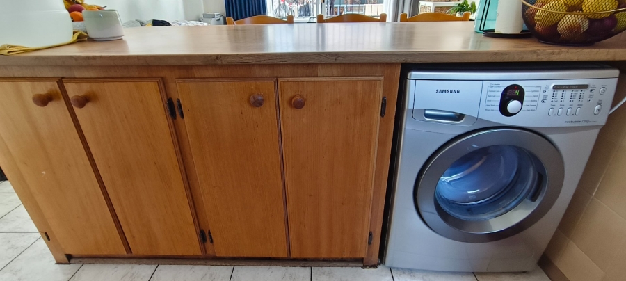 2 Bedroom Property for Sale in Langenhovenpark Free State